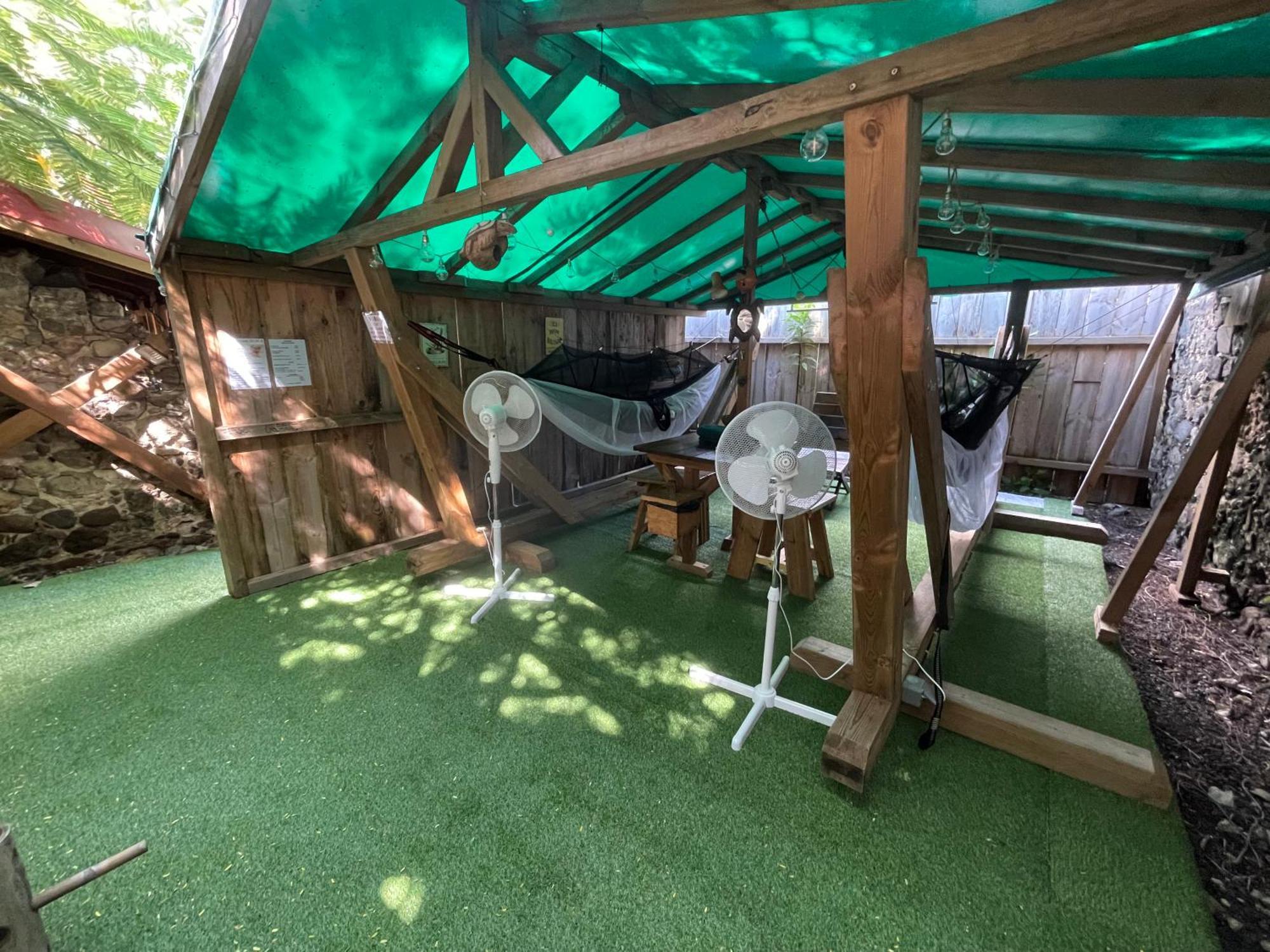 Les Hamacs Aux Saintes Hotel Terre-De-Haut Ngoại thất bức ảnh